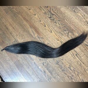 Trophy Tails Hunter Tail Extensions - Black, 1 pound